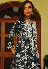 Zainab Chikankari Mulmul Straight Kurta