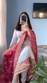 New Beautiful silk set