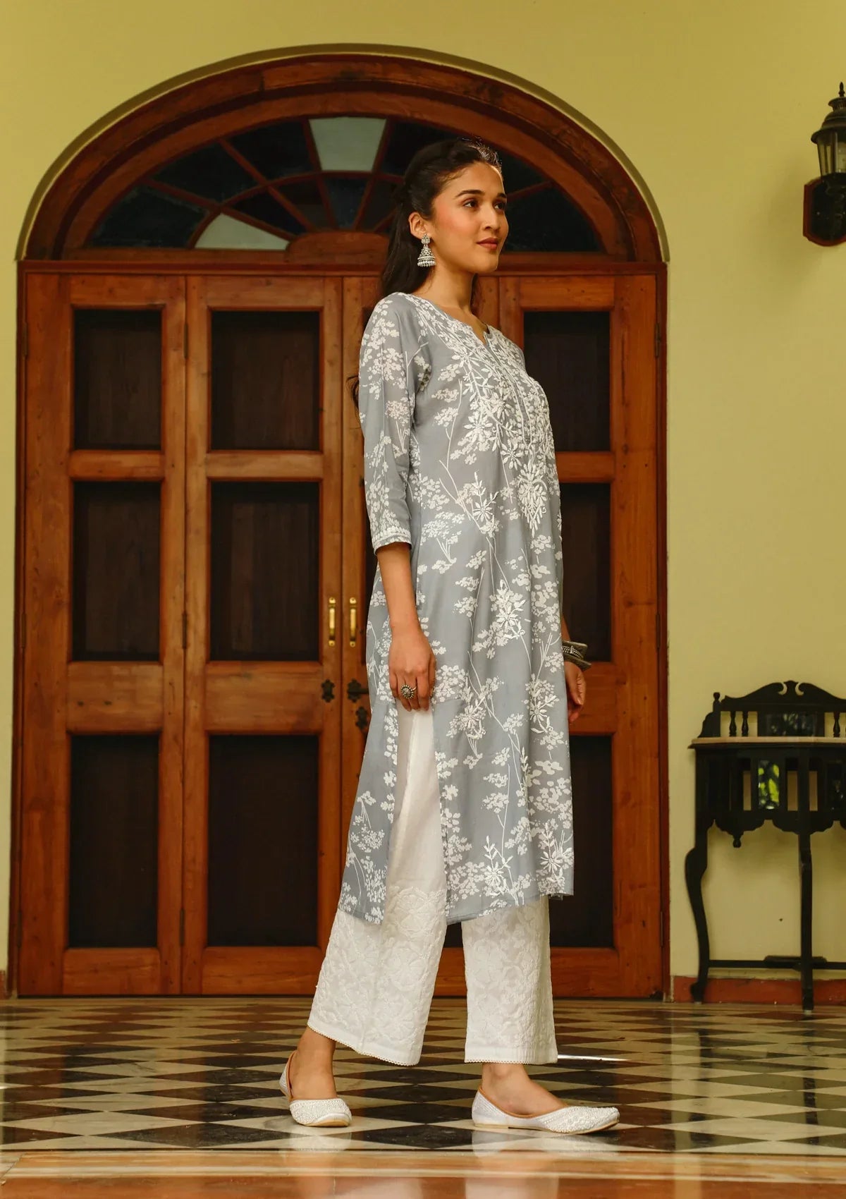 Zainab Chikankari Mulmul Printed Straight Kurta -Grey
