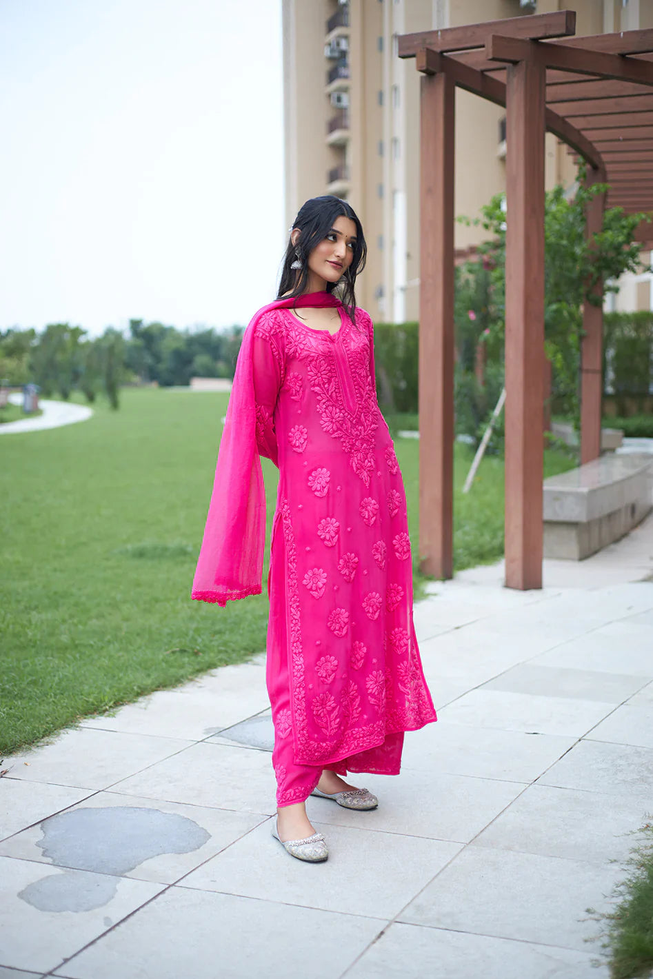 Viscose Georgette Straight Kurta Set With 3D Work (Hot PinK)