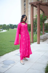 Viscose Georgette Straight Kurta Set With 3D Work (Hot PinK)