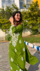 New LUCKNOW CHIKANKARI EXCLUSIVE KURTI_PAIR WHITE PENT DESIGN (Green)