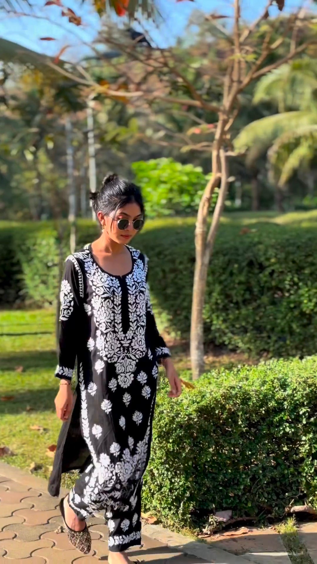 New Chikankari Exclusive Kurti_Pent Pair Design (Black)