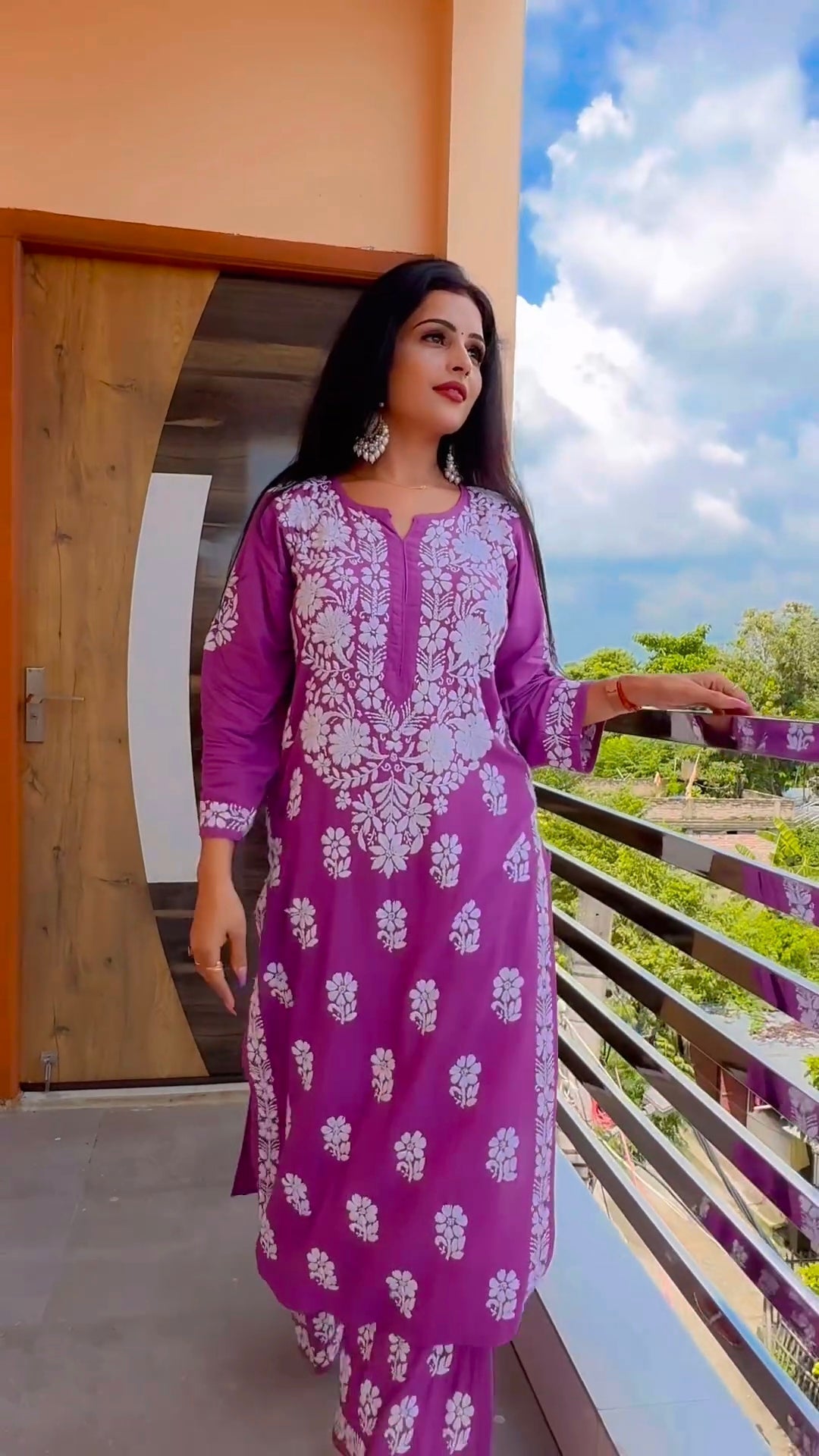 LUCKNOW CHIKANKARI EXCLUSIVE KURTI_PAIR PENT DESIGN (Purple)