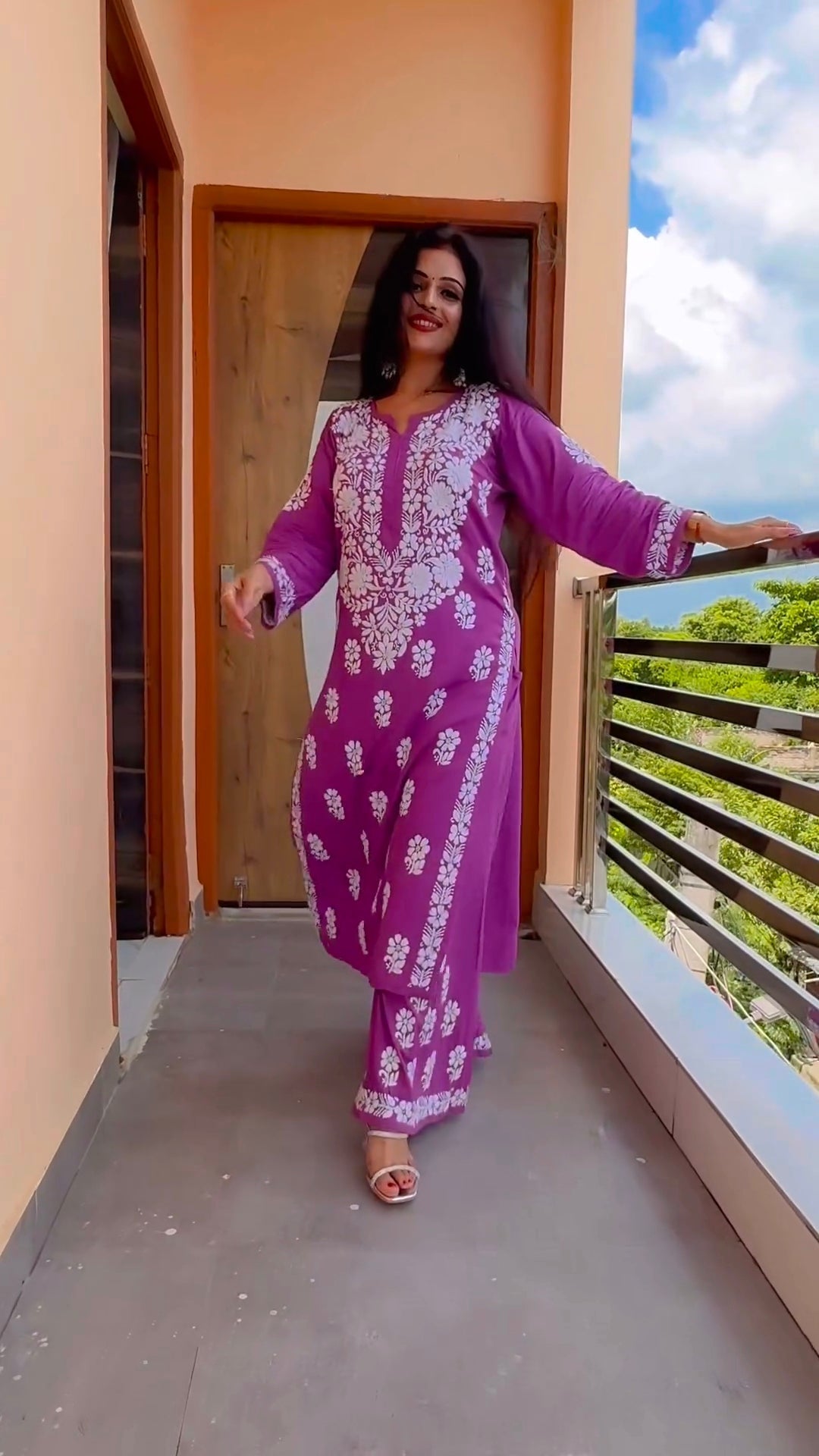 LUCKNOW CHIKANKARI EXCLUSIVE KURTI_PAIR PENT DESIGN (Purple)