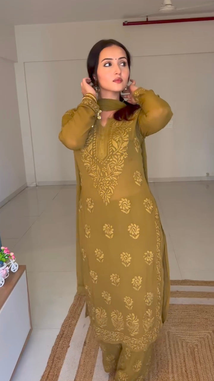 Chikankari Exclusive Kurti_Pent Pair Design