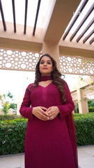 Viscose Georgette Straight Kurta Set With 3D Hand Work